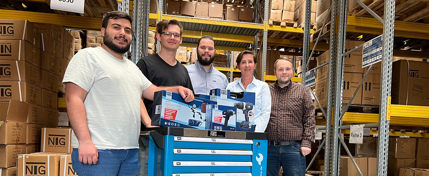 Гідравлічний домкрат NTG 2T (2000 кг) з сертифікатом TÜV, сталева конструкція, висота підйому 130-330 мм - для автомобілів, заміни шин