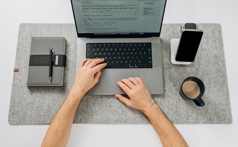 Килимок для столу Nordik з екошкіри та фетру, органайзер для кабелів (Сідло-коричневий, 89,9 x 43,2 см) — великий преміум килимок для миші та захисний підкладник для домашнього офісу