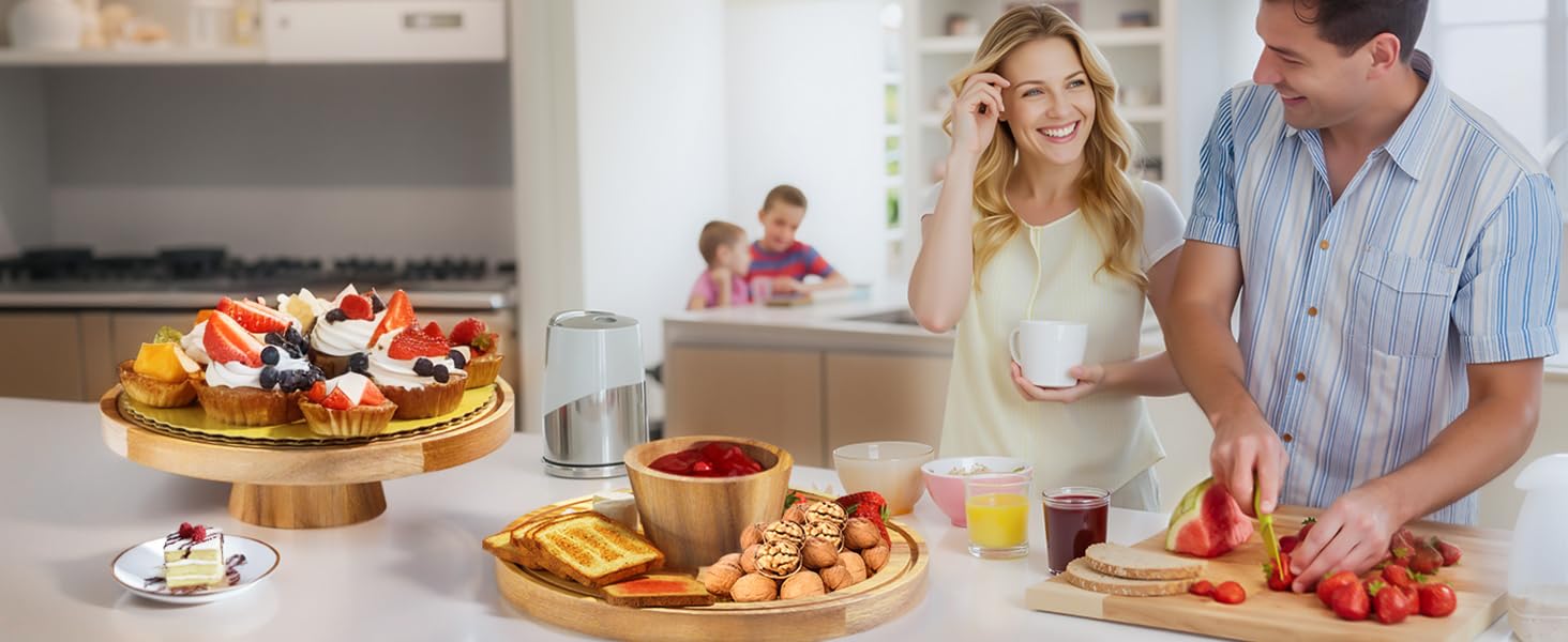 Дерев'яна підставка для тортів з кришкою, 30 см, поворотна, для випічки та декорування