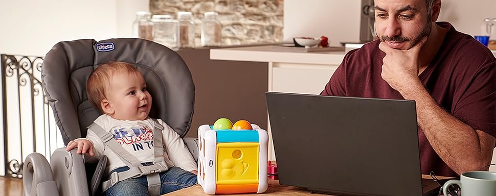 Високий стільчик Chicco Polly Magic Relax з іграшковим столом та зменшувачем для новонароджених, 8 положень по висоті, 4 колеса, Made in Italy, графітовий колір