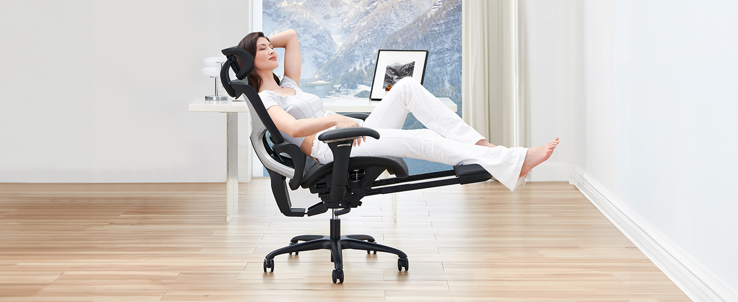 Органічний офісний крісло COLAMY з підніжкою, 3D підлокітниками, підголівником, підтримкою попереку та дихаючою сіткою - для офісу та дому, чорний