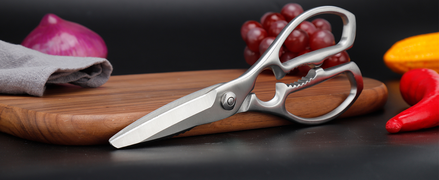 Кухонні ножиці важкі – з нержавіючої сталі 3Cr14, міцні для м'яса, птиці та овочів, з відкривачем пляшок, придатні для миття в посудомийній машині, 22,8 см, 5 років гарантії, сріблястого кольору