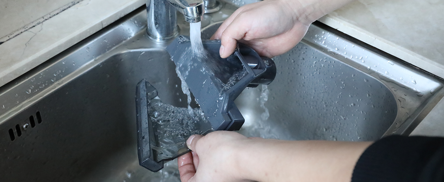 WORKPRO Мийний пилосос 450W 13kPa, 1.6L з миючим засобом та 2 насадками, для килимів, диванів, авто