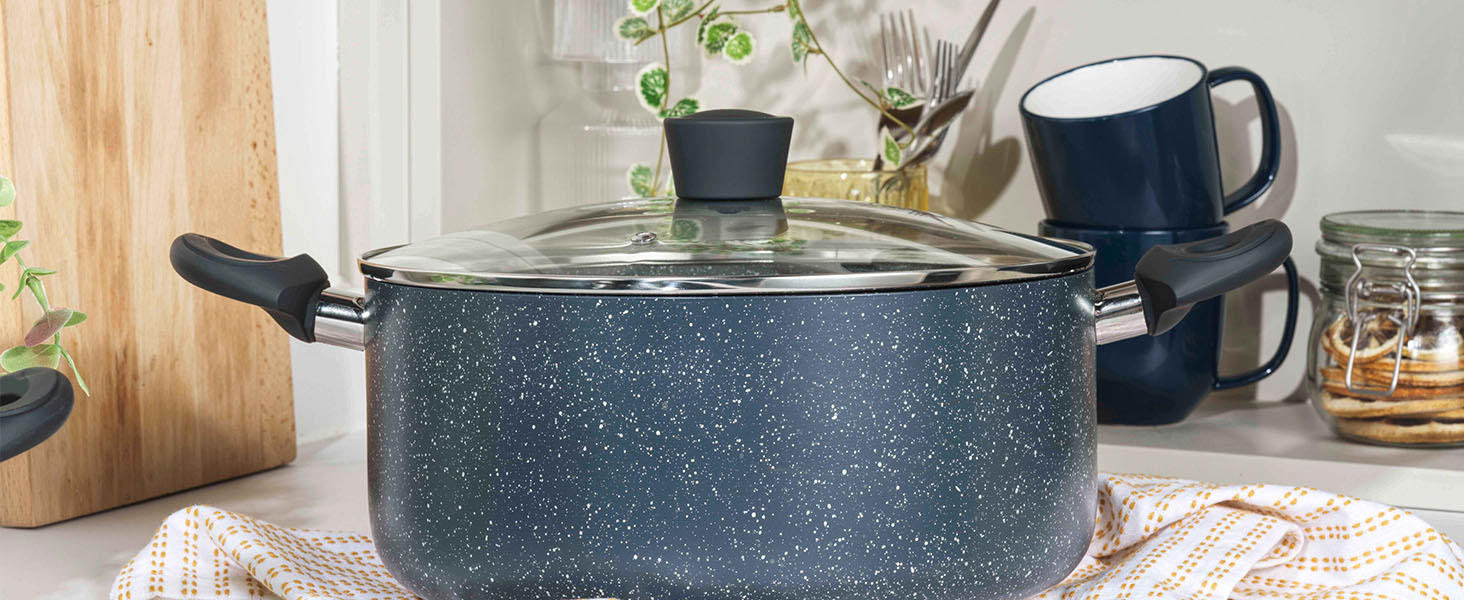 Каструля для приготування їжі Russell Hobbs RH00849EU Nightfall Stone, без бісфенолу А, приблизна ємність 4,5 л Каструля з антипригарним покриттям 24 см, маленька каструля зі скляною кришкою для виходу пари, каструлі індукційні, каструля з бакелітовою ручкою 24 см