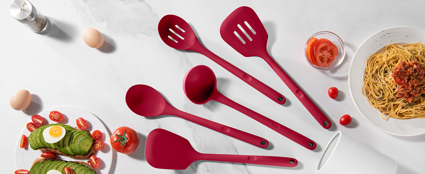 Набір кухонних аксесуарів U-Taste з силікону (5 шт.), стійкий до 315°C, BPA-free, антипригарний, для приготування, перемішування, подачі їжі (червоний)