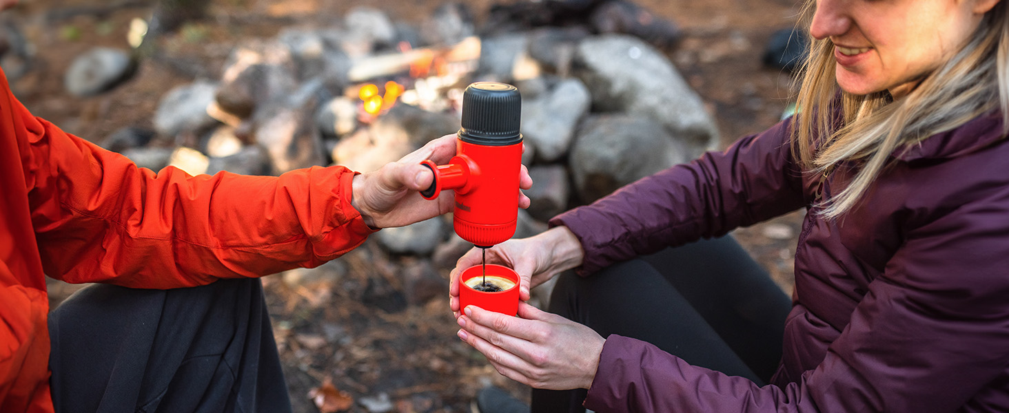 WACACO Nanopresso: портативна кавомашина для еспресо, чорна, 80 мл