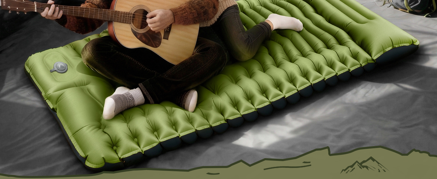 Надувний кемпінговий килимок Yuzonc з вбудованим насосом та подушкою, компактний туристичний матрац для походів та пляжу, зелений