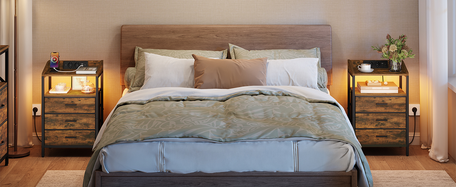 Приліжкова тумбочка Hzuaneri з LED-підсвіткою та функцією зарядки, 3 висувні ящики з тканини, USB-порти та розетки, для спальні/вітальні, чорний/коричневий, NS36301BEU, 1 шт.