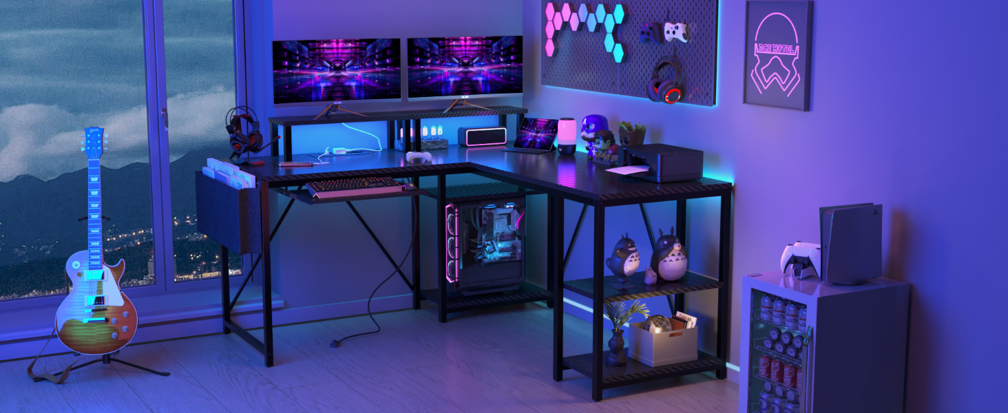 Ігровий стіл Flamaker L-подібний 140x140 см з RGB LED, підставка для монітора та полиця | 2 розетки + 2 USB-порти (вуглецеве волокно, чорний матовий)
