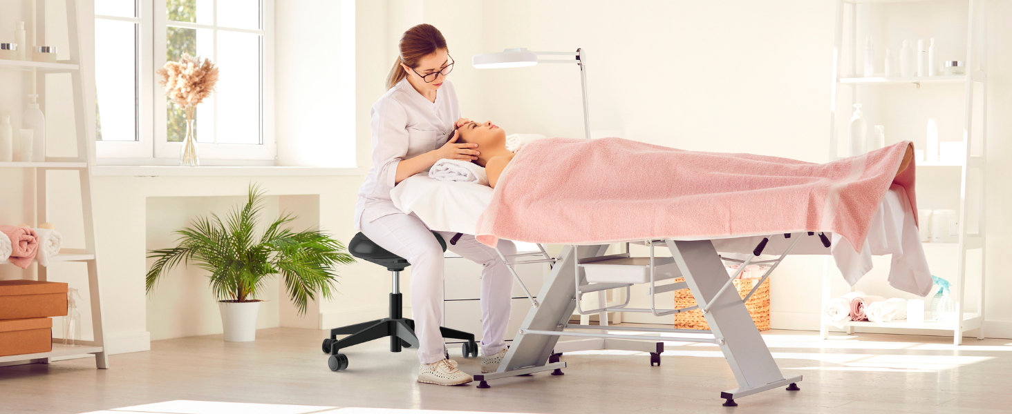 Офісний стілець Leitz Ergo Active з піною подвійної щільності, регульована висота 57-82 см, оббивка з переробленого матеріалу (110 кг), чорний, з колесами