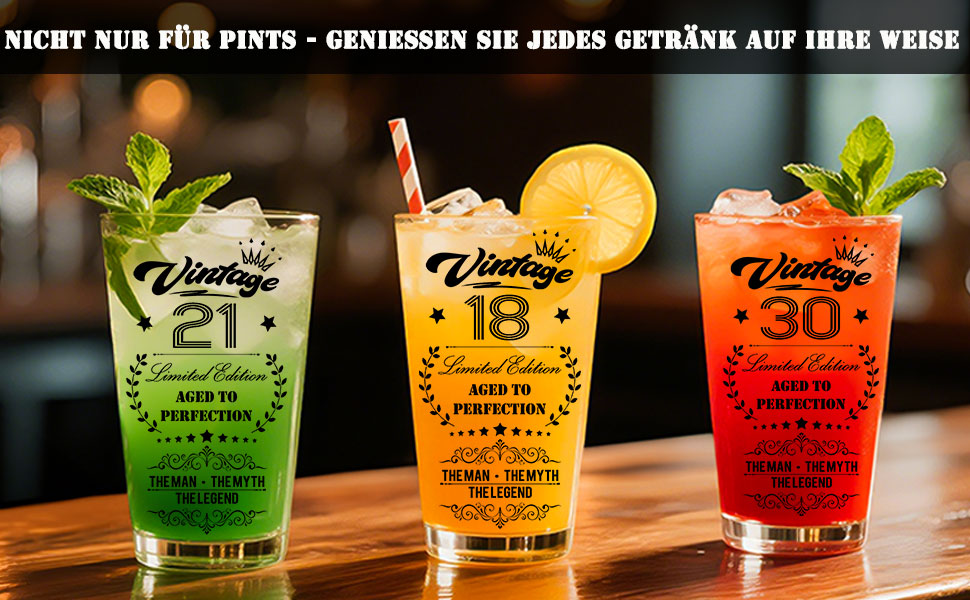 Персоналізований пивний келих з гравіюванням для чоловіка на 60 років, 1966 рік народження, в дерев'яній подарунковій коробці 470 мл + відкривачка для пляшок. Ідея подарунка на День народження, День Святого Валентина.