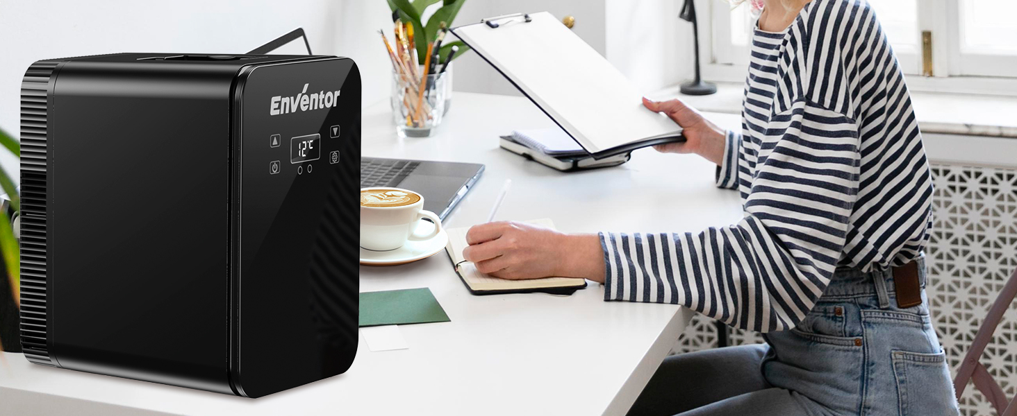 Mini холодильник Enventor 10L: компактний, тихий, з функцією охолодження та нагріву (12V/220V) для авто, спальні, офісу, косметики (чорний)