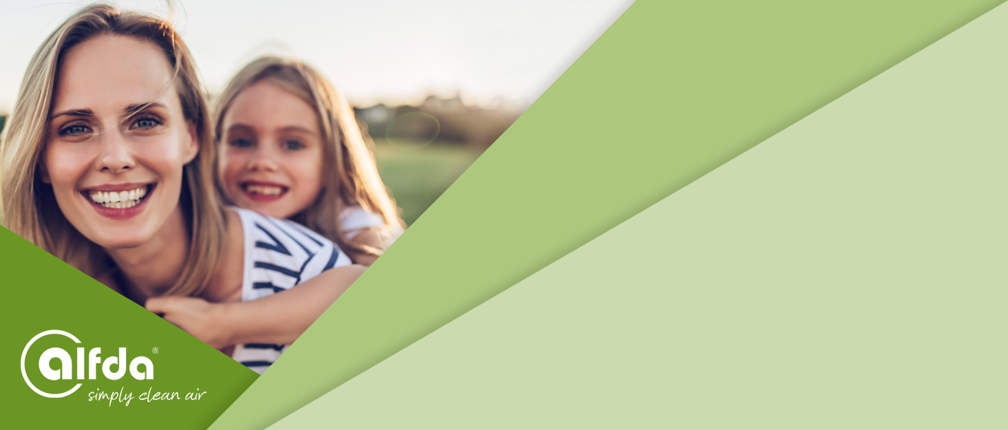 Повітряочищувач HEPA alfda ALR100 з 4-в-1 фільтром, іонізатором, 150 м³/год, до 20 м², тихий режим SLEEP, 28 дБ (A), нічне світло, енергоефективний DC-двигун, таймер, індикатор заміни фільтра