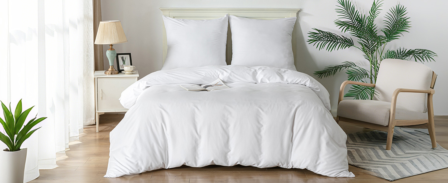 Чорна постільна ковдра Good Nite 200x200 см, 3 шт. (ковдра + 2 наволочки) з мікрофібри, дихаюча, м'яка