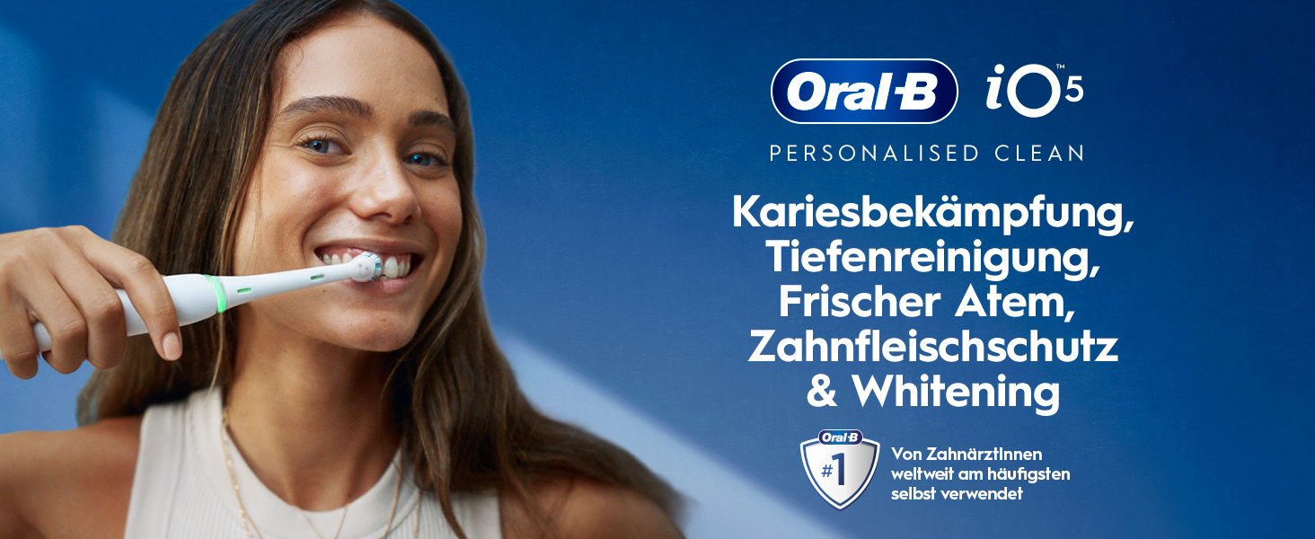 Електрична зубна щітка Oral-B iO Series 5, набір з 2 шт (чорна та біла), з додатковою насадкою та білим футляром