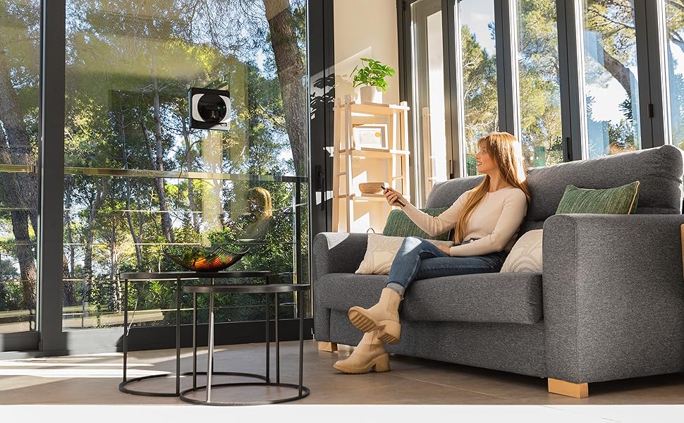 Робот для миття вікон Cecotec Conga Windroid 1290 DoubleSpray Connected, 72 Вт, квадратний, з додатком та пультом, подвійний розпилювач, 3 режими