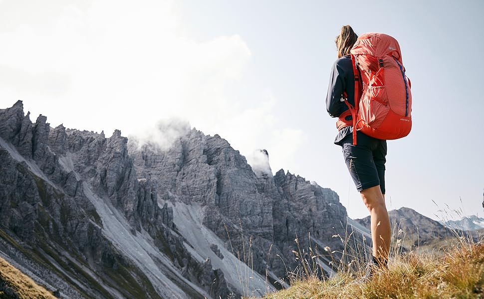 Туристичний рюкзак Tatonka Kings Peak 45л RECCO - Надлегкий туристичний рюкзак з вентиляцією спини та аварійним відбивачем Recco - 45 літрів Об'єм 45 літрів Сірий