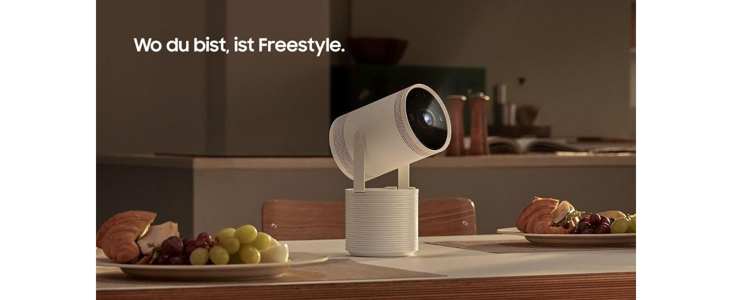 Samsung The Freestyle: Портативний LED-проектор Full HD HDR10 з автонастроюванням та 360° звуком (2023)