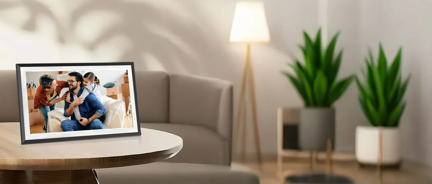 Цифровий фоторамка 15.6