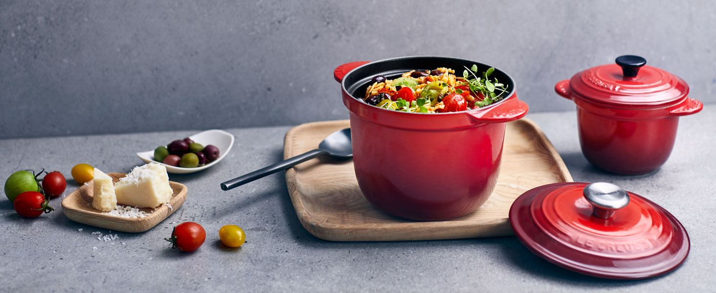 Le Creuset Cocotte Every: чавунний ковшок з кришкою-сковородою, 18 см, 2 л, кольору 'Ofenrot'