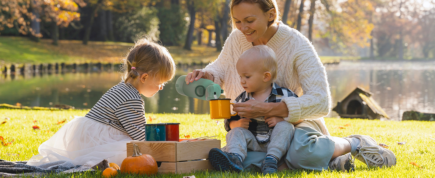 Momcozy MW05 портативний підігрівач для пляшечок, 500 мл, акумулятор 24 години, 2 режими нагріву для дитячого харчування та води, швидкий нагрів за 3 хв, зелений