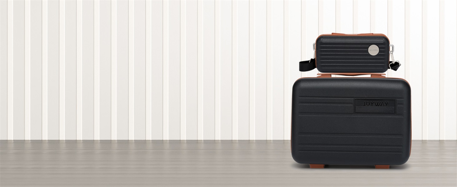 Набір валіз Joyway 3 в 1 з твердим корпусом, 4 колеса та TSA-замок. Включає косметичку та сумку-рюкзак. Колір: коричневий/білий. Підходить для ручної поклажі.