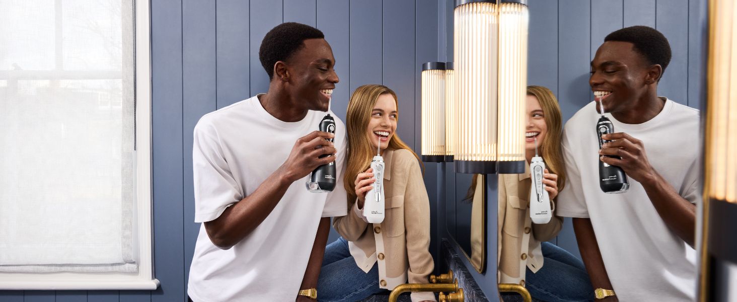 Waterpik Професійний іригатор, Тест-переможець 2025, Технологія Precision Pulse, Сертифікат TÜV, видалення нальоту до 99,9%, 6 насадок, 10 режимів, таймер, чорний