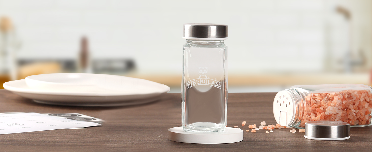 Набір скляних банок для спецій з дерев'яними кришками з акації, 24 шт по 120 мл (кутові)