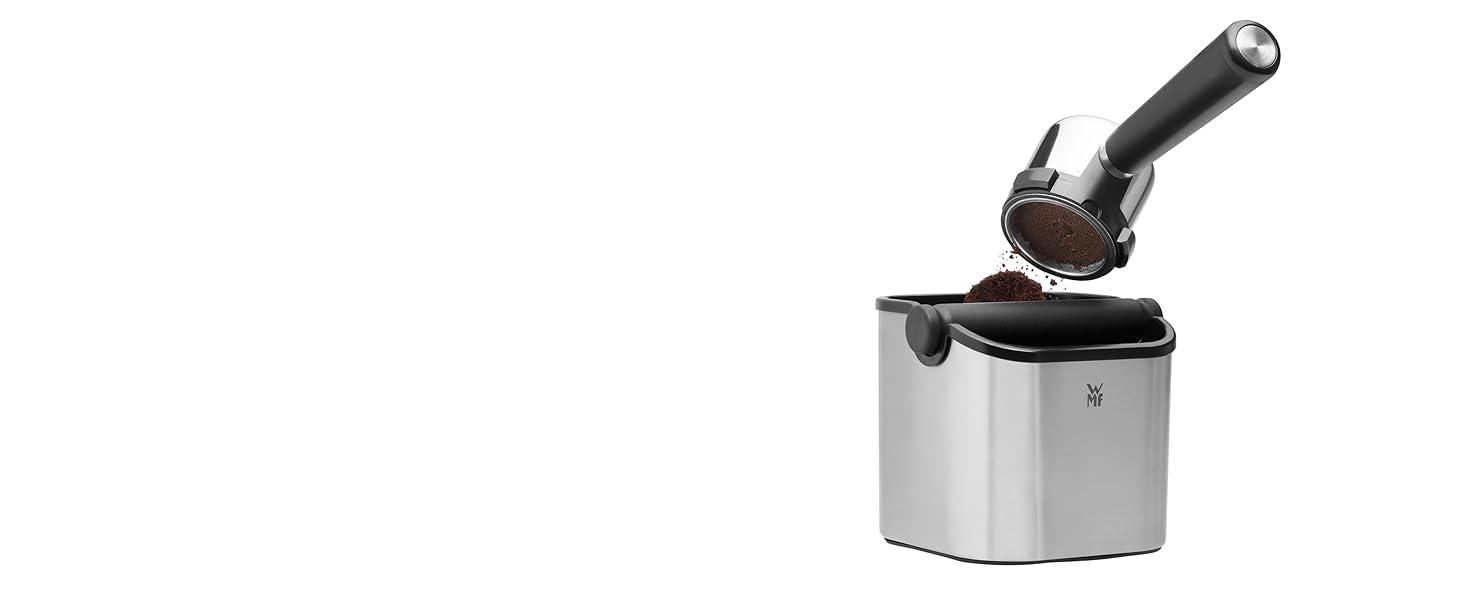 Кавомашина еспресо WMF Lumero 1400 Вт, 15 bar, з капучинатором, для 1-2 чашок, з аксесуарами