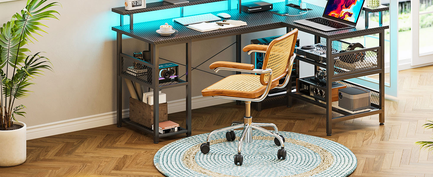 Ігровий стіл ODK з LED-підсвічуванням, 150x102 см, з 2 розетками та 2 USB-портами, кутовий, з підставкою для роутера, карбон, чорний