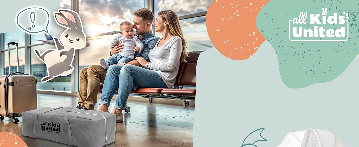 Дитяче ліжко-манеж All Kids United® для подорожей з матрацом, пеленальним столиком, музичним провідником та мобілем (сірий)