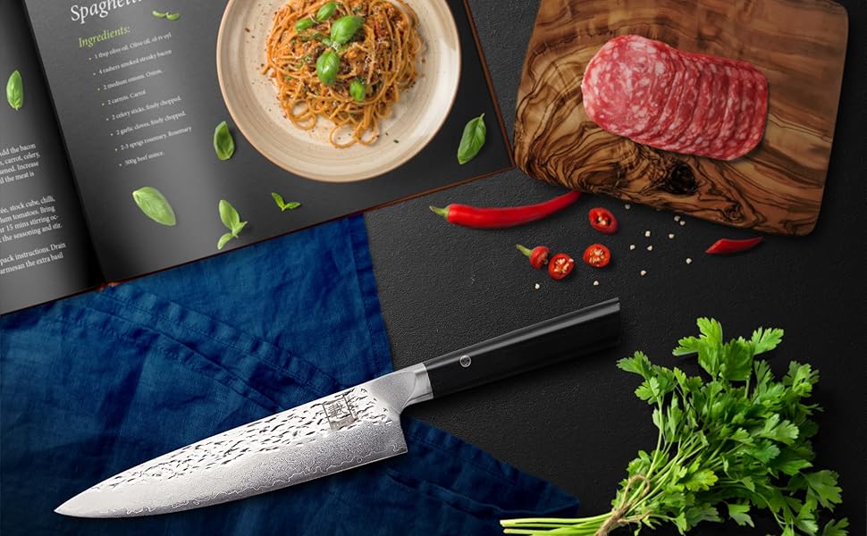 Кухонний ніж шеф-кухаря Zayiko Kuro Damast з лезом 20 см, з 67 шарів дамаської сталі, з ручкою з паккавуду