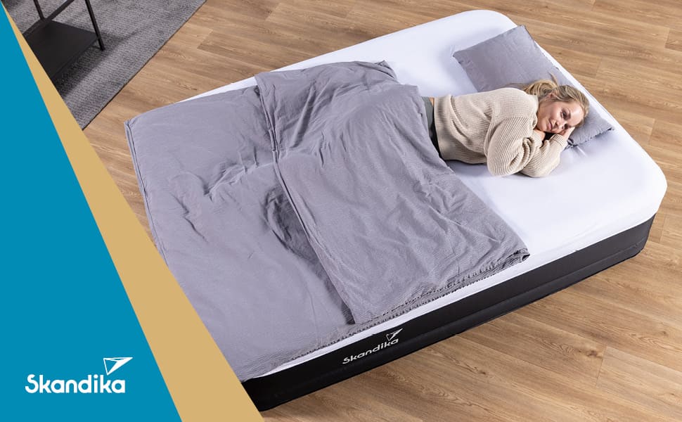 Надувна повітряна матрац Skandika Sveja Flex | Самостійно надувний матрац для кемпінгу, 204x151x43 см, 300 кг, з насосом, у комплекті сумка