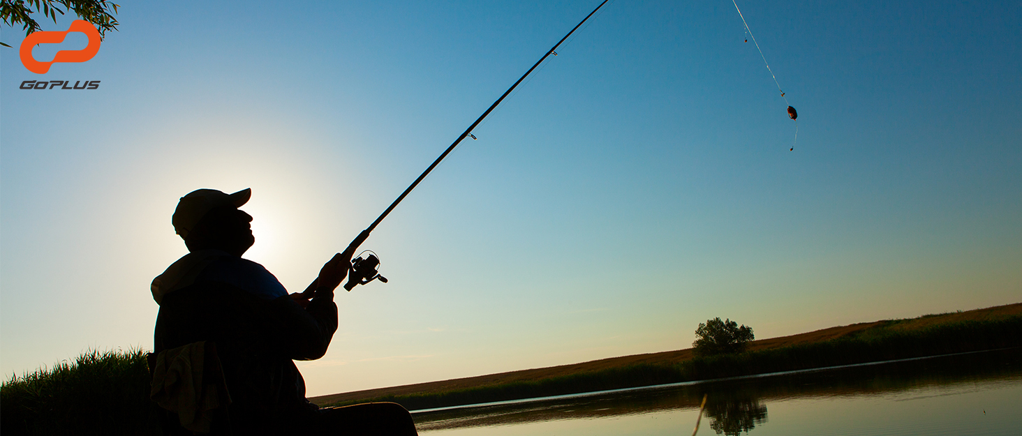 Складане ліжко для риболовлі та кемпінгу GOPLUS, посилене (до 200 кг), з регульованою спинкою (6 позицій) та спеціальними опорами для м'якого ґрунту, сіре