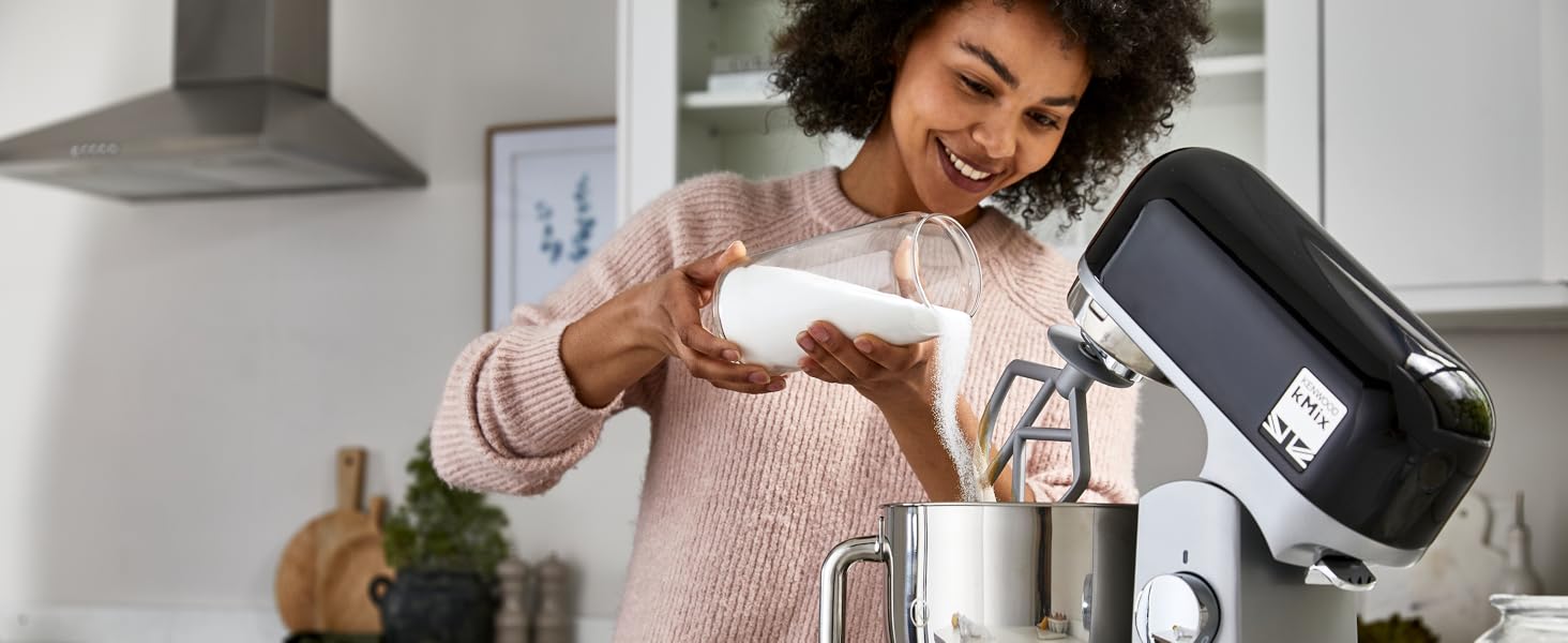 Кухонна машина KENWOOD kMix KMX750BK чорного кольору, стандартного розміру