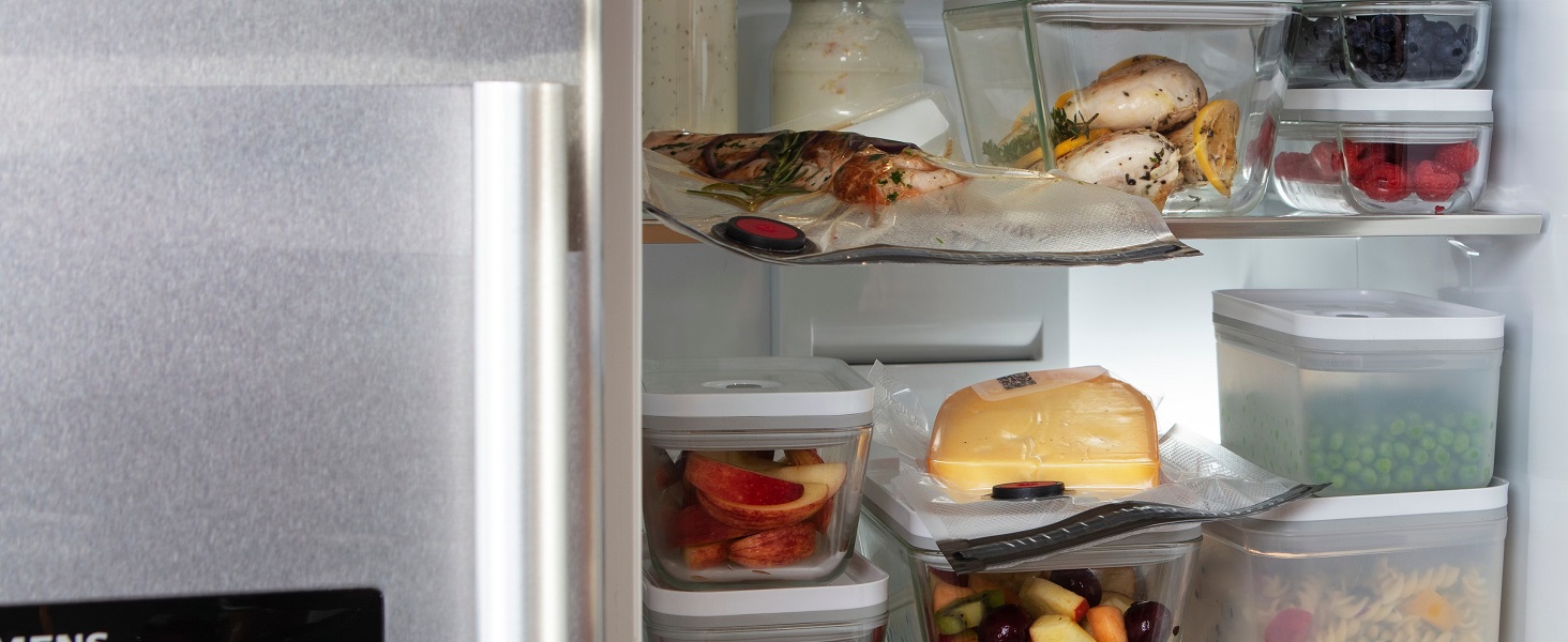 Набір ZWILLING Fresh & Save: контейнери для зберігання продуктів з вакуумним насосом (9 шт.) з нержавіючої сталі, M-18 см, L-24 см