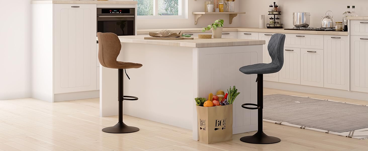 Набір барних стільців 4 шт. регульовані по висоті з підлокітником та підставкою для ніг – 360° обертання, PU шкіра, оббивка, металевий каркас для кухні, стійки, їдальні, вітальні, чорний