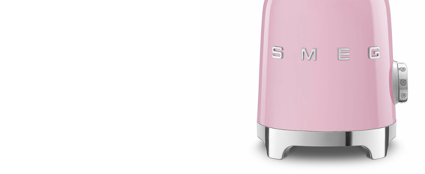 Пінсуватель молока Smeg MFF11BLEU, мультифункціональний, індукційна система, 6 програм, ручна функція, скляна колба 600 мл, мірна кришка, вбудований переливач, 500W, чорний