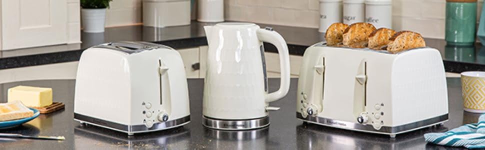 Тостер Russell Hobbs 26071 на 4 тости, кремовий: сучасний дизайн, широкі слоти, підйомний механізм