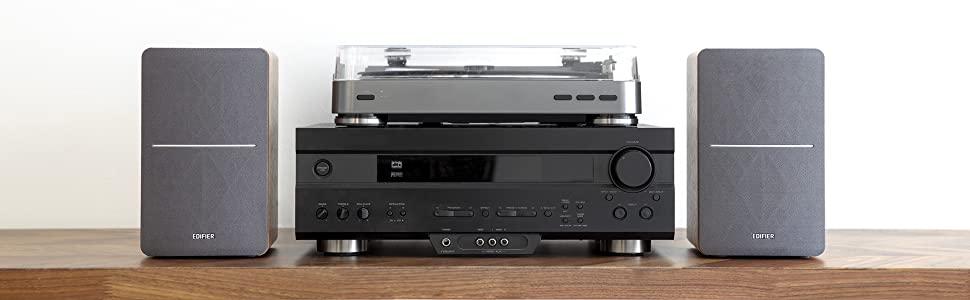 Пасивні полочні колонки Edifier P12 з вбудованим настінним кріпленням, корпус з дерева