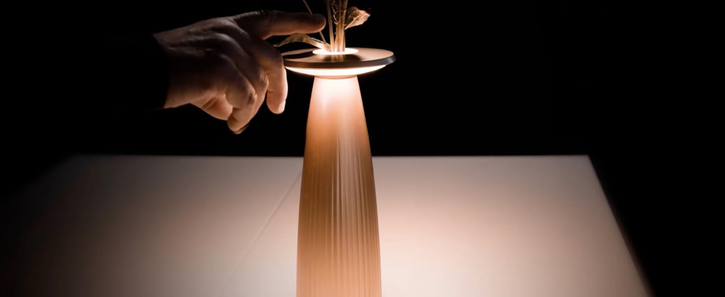 LED-лампа SIGOR Nuflair на акумуляторі з вазою для квітів, золота, IP54, 24 см, 12 год роботи, для дому та саду