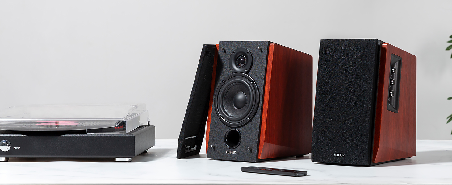 Edifier R1700BTs - Активні Bluetooth колонки 2.0 з сабвуфером, 66 Вт, коричневі, дерев'яний корпус