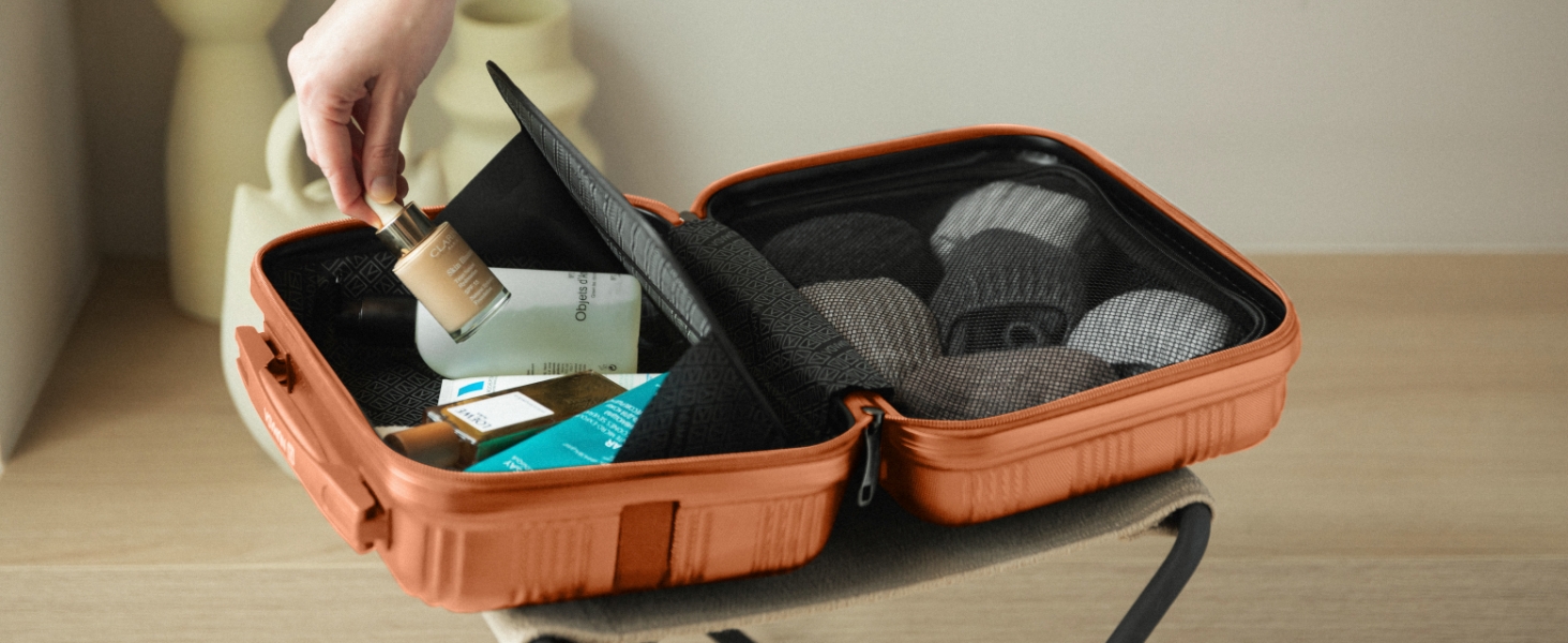 Набір валіз NUMADA Upfly T10 3 шт. (55x40x20, 66x44x26, косметичка). ABS, помаранчевий