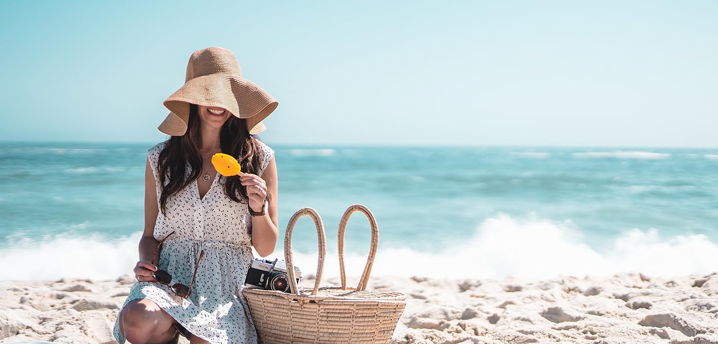 Рюкзак для пікніка Hap Tim на 4 особи з термосумкою, віднімним утримувачем для пляшок/вина, флісовою ковдрою, тарілками та набором столових приборів. Ідеально для відпочинку на природі, спорту, піших прогулянок, кемпінгу та барбекю. Brown (EU-3065)