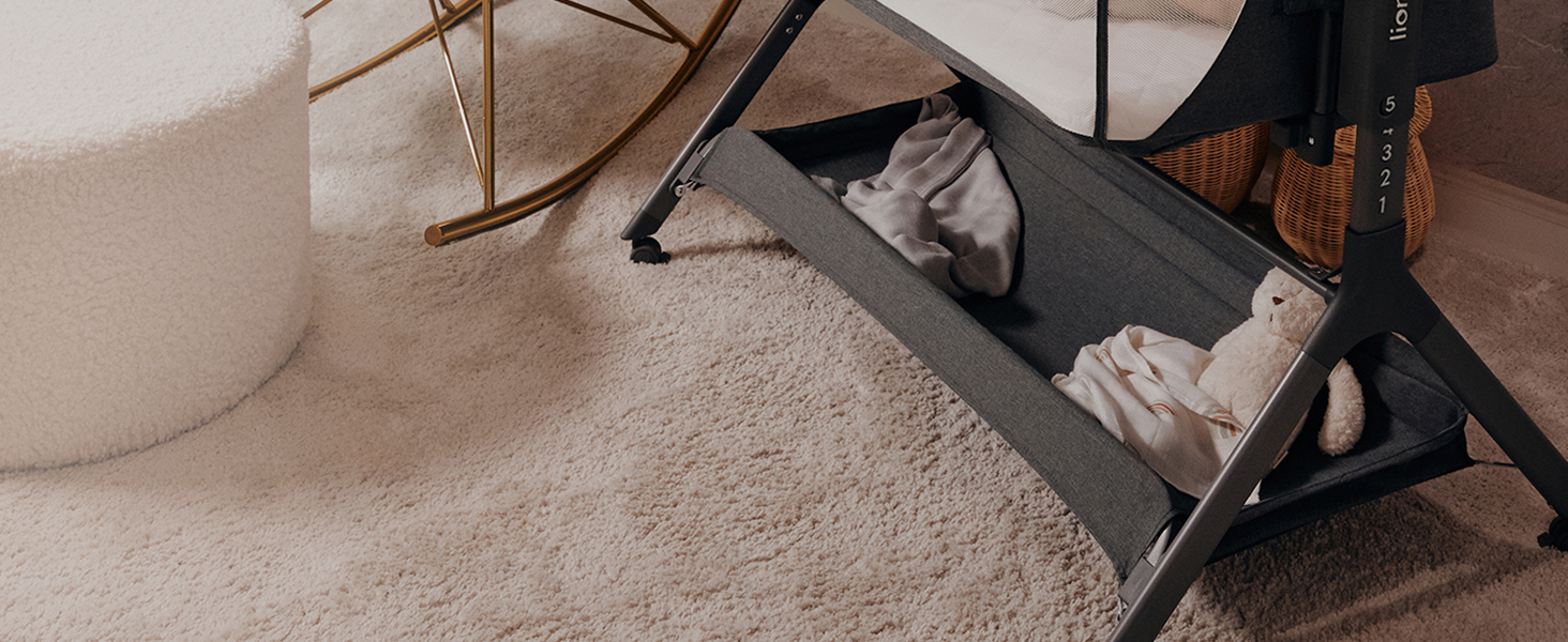 Дитяче ліжко Lionelo Leonie Plus 3 в 1: ліжко, коліска, ліжко-приліжко з регулюванням висоти, сітчасті стінки, знімною бічною панеллю та коліщатками з гальмом. Бежевий колір.