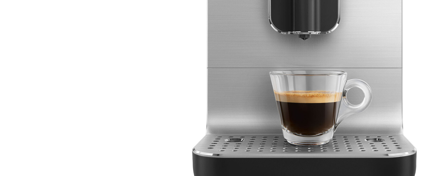 Еспресо-машина Smeg BCC11BLMEU з вбудованою кавомолкою, термоблоком, об'єм 1,4 л, чорна