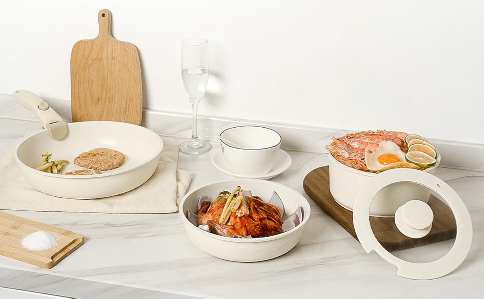 Набір кухонного посуду 11 предметів з антипригарним покриттям, знімні ручки, рожевий. Підходить для індукційних, газових плит, духовки та посудомийної машини. Без PFAS.