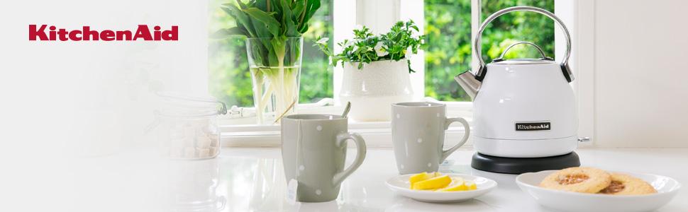 Електричний чайник KitchenAid 5KEK1222, 1.25 л, білий, класичний дизайн