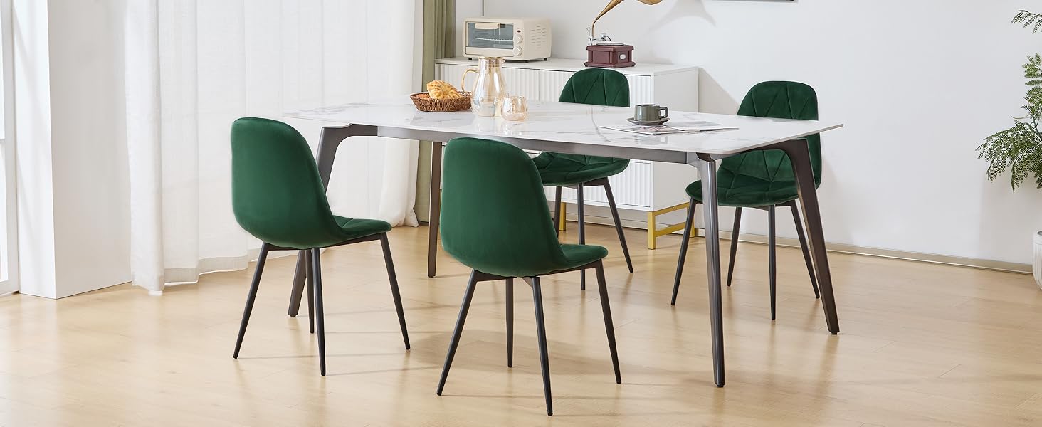 Набір обідніх стільців Lestarain (4 шт.) з підлокотниками, для кухні, вітальні, обідньої кімнати. М'які стільці з оксамитовим покриттям, металевий каркас, ергономічний дизайн, темно-зелений колір