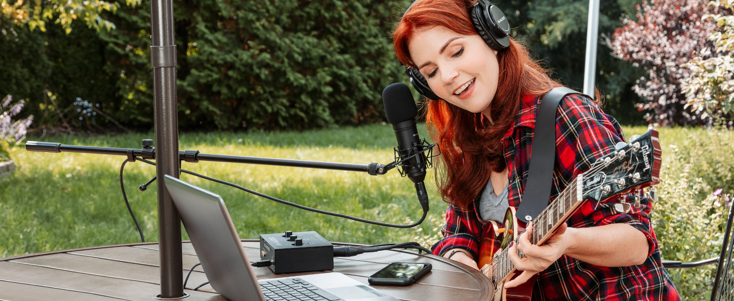 M-Audio M-Track Duo - USB аудіоінтерфейс для запису, стрімінгу та подкастингу (2 XLR/Line входи, 48kHz)